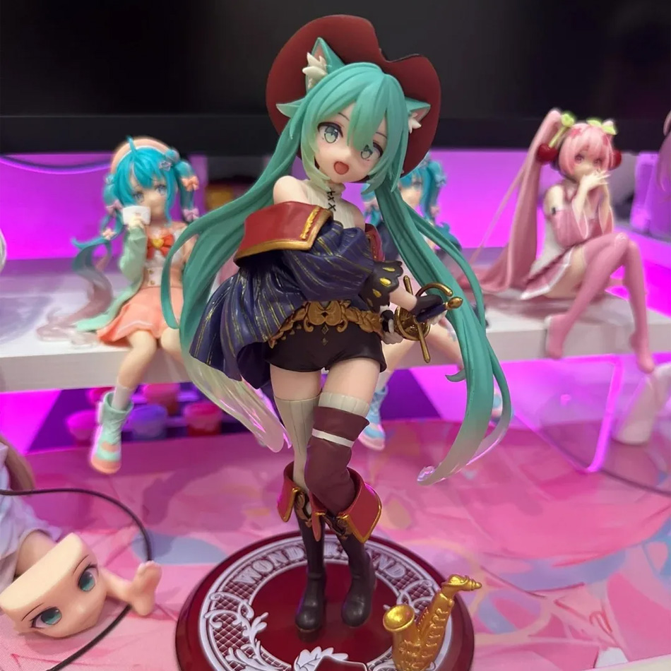 Model Kit Hatsune Miku - Hatsune Miku Masaüstü Sevimli Aksiyon Figürü