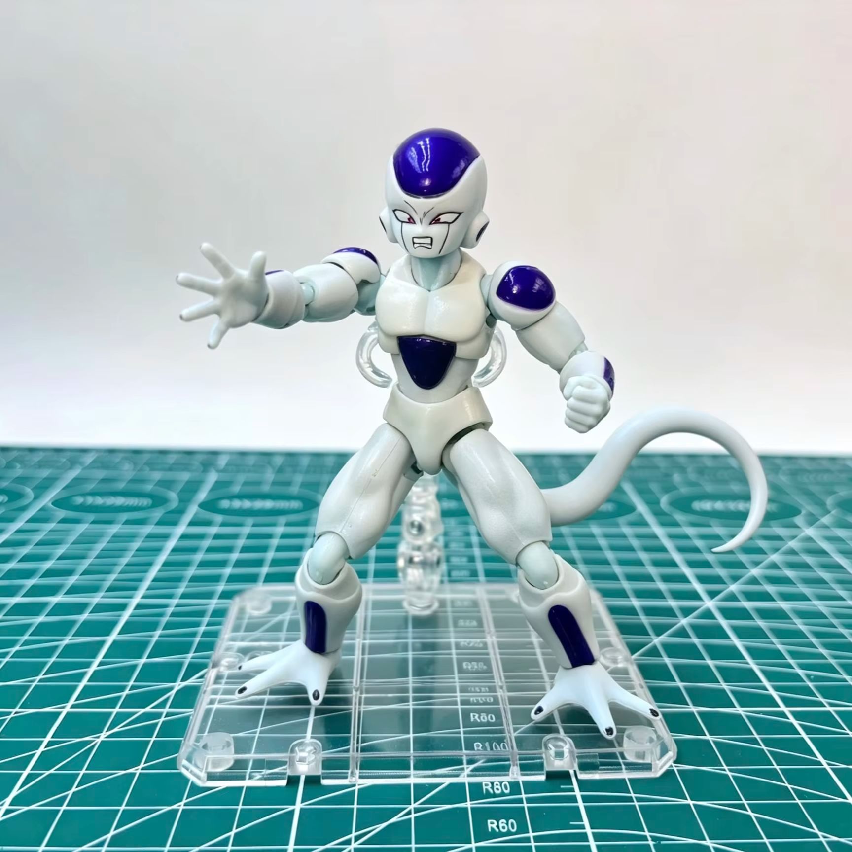 Bandai S.H.Figuarts Dragon Bal - Model Kit Frieza incelemesi ve fiyatı