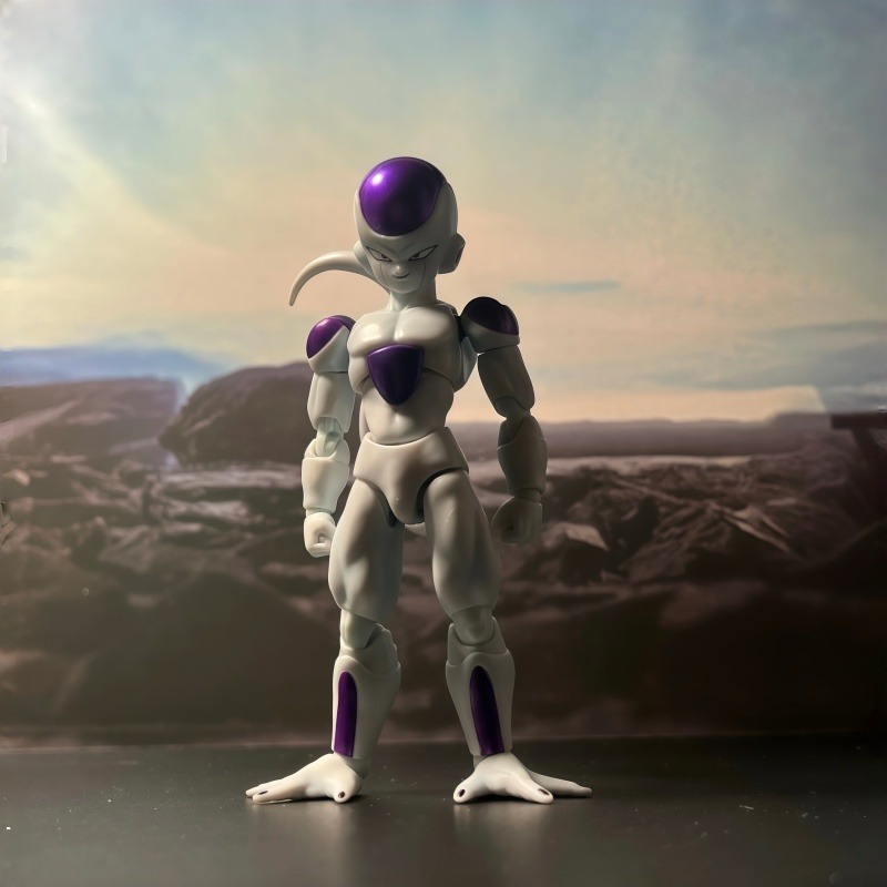 Orijinal Bandai S.H.Figuarts D - Model Kit Frieza incelemesi ve fiyatı